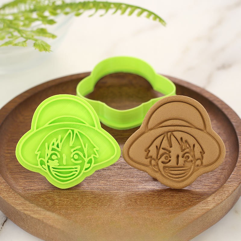 قالب طهي وتشكيل على شكل شخصيات - مراجعة Kitchen Gadgets Usa وسعره